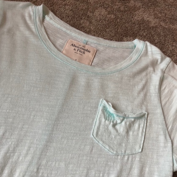 Tee - Picture 4 of 4